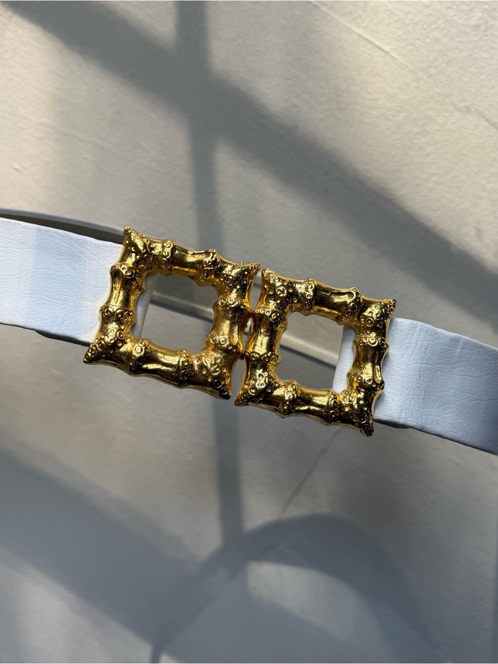 Alexis Kirk belt